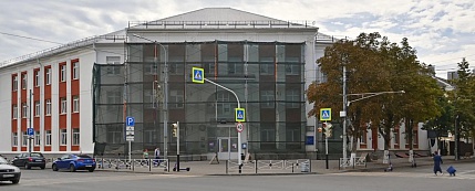 В Майкопе начат ремонт здания центрального почтового отделения